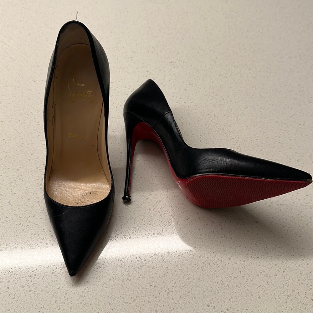 Christian Louboutin Black So Kate 38